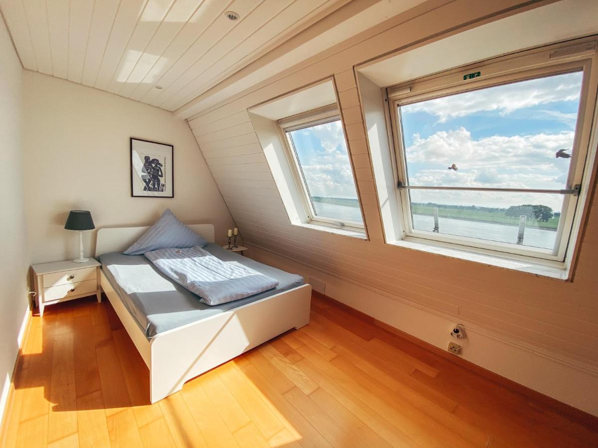Rheinloft 3 - Grosse Giebelwohnung Mit Dachterrassen An Der Rheinpromenade Emmerich Exterior foto